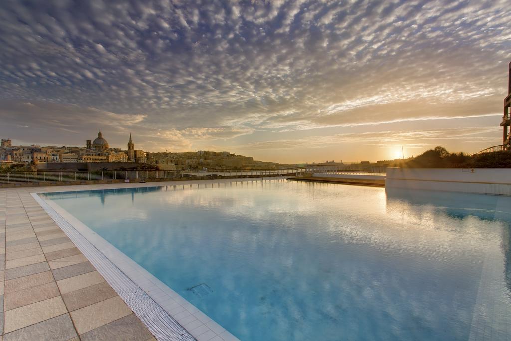 Marvellous Apartment In Tigne Point Sliema Exterior photo